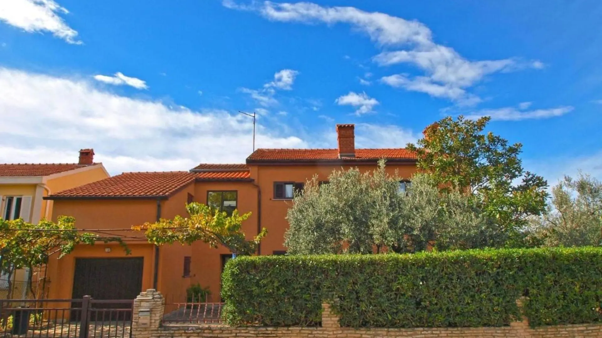 Apartment Comfortable Stay In Faana With Outdoor Space Fažana